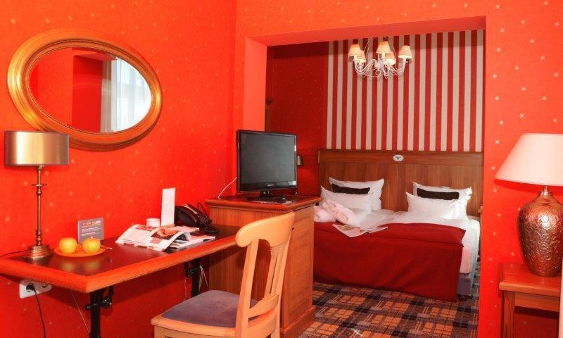 Hotel Schieferhof - Glaslust Neuhaus am Rennweg Esterno foto