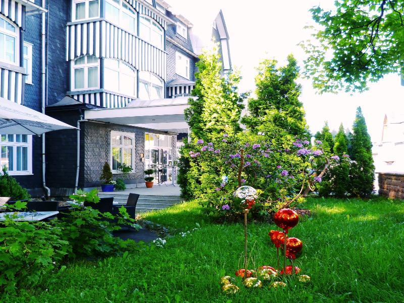 Hotel Schieferhof - Glaslust Neuhaus am Rennweg Esterno foto